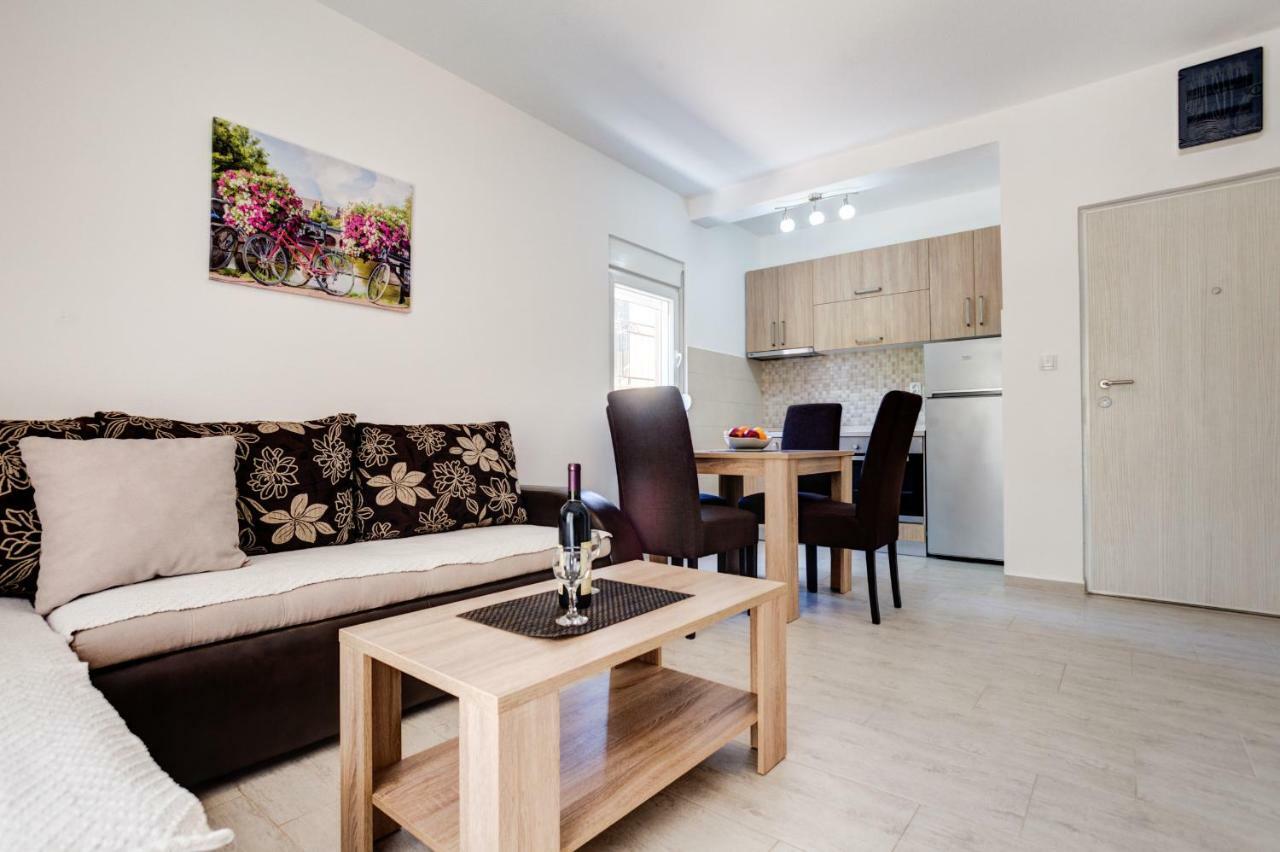Fort City Apartments Tivat Eksteriør billede